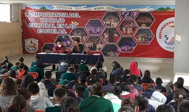 Fomentan escuelas antorchistas pasión por el arte 