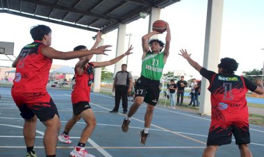 Culmina con éxito Torneo Estatal de Baloncesto en su XIV edición