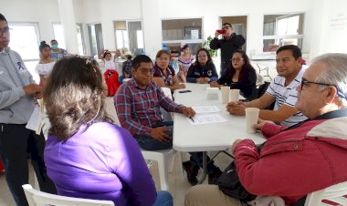 Subsecretario de Gobierno de BCS visita Comedor Comunitario de La Pasión