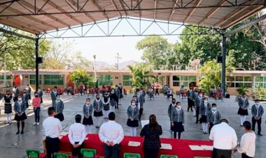 La lucha estudiantil de las escuelas antorchistas de Tecomatlán