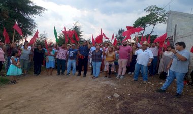 Inauguran red de agua potable y drenaje en la colonia Ampliación Diamante