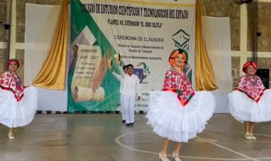 Concluyen estudiantes de CECyTE estudios técnicos