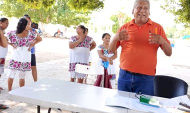 Labor educativa entre los antorchistas de la zona maya de Tulum.