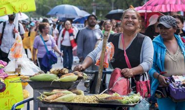 Las mujeres son las que más trabajan en el empleo informal