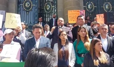 Firman carta contra ratificación de Godoy