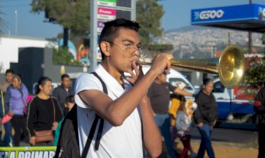 Conmemoramos la Revolución mexicana luchando