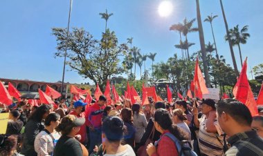 Antorchistas cordobeses se manifiestan ante falta de obras y servicios 