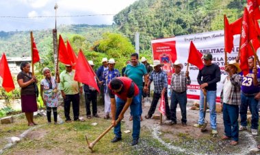 El renacer de Huitzilan: Un viaje de la desolación a la esperanza