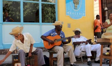 ¡Oye, Guajira guantanamera!