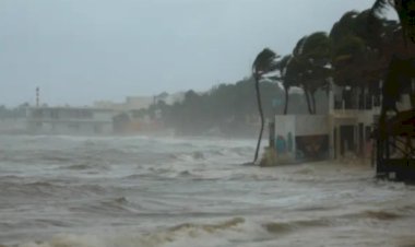 Sureste en riesgo y sin FONDEN ante huracán Beryl