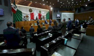 Toma de protesta de nuevas autoridades en Nuevo León