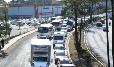 Congestión y transporte público deficiente, retos para Xalapa